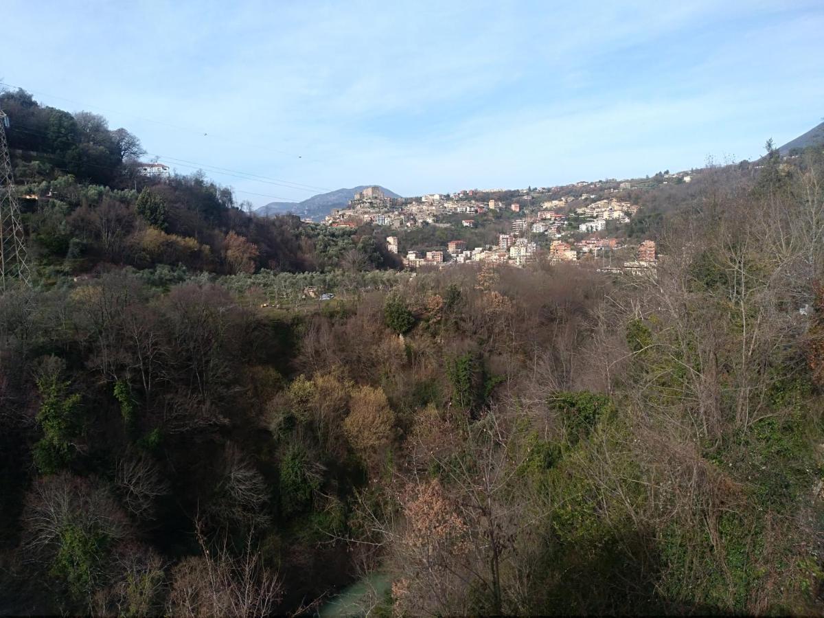 Villino Chelidonia Subiaco Bed and Breakfast Buitenkant foto
