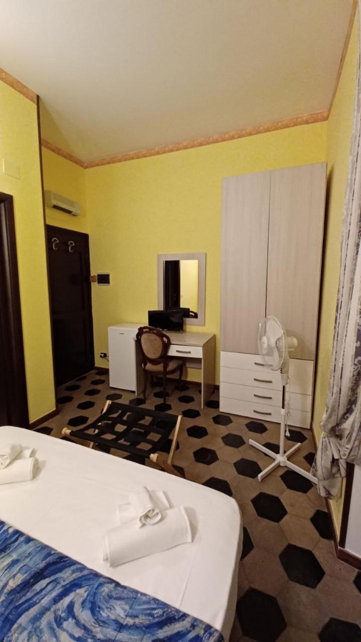 Villino Chelidonia Subiaco Bed and Breakfast Buitenkant foto