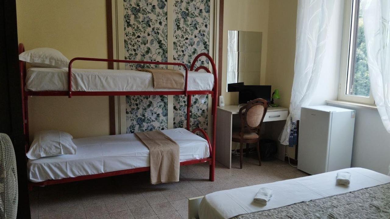 Villino Chelidonia Subiaco Bed and Breakfast Buitenkant foto
