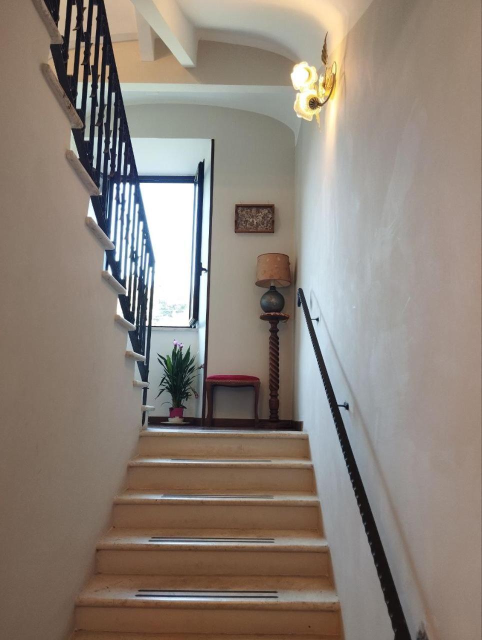 Villino Chelidonia Subiaco Bed and Breakfast Buitenkant foto