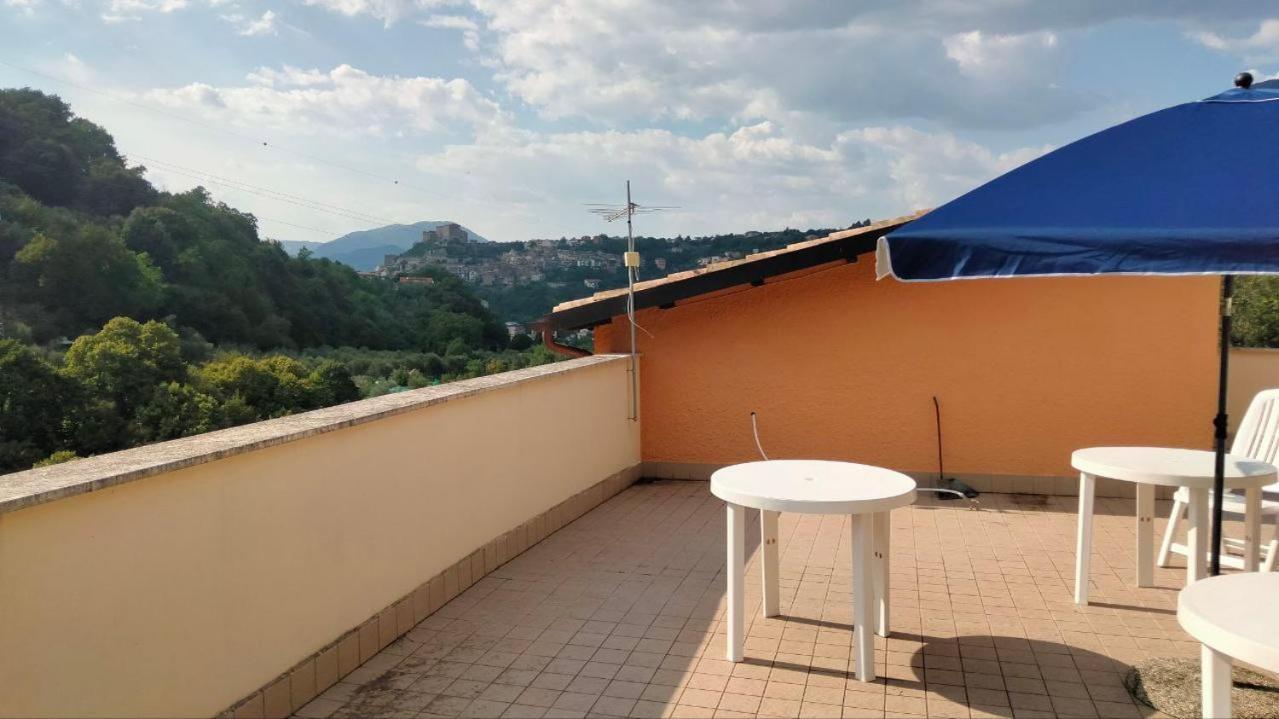 Villino Chelidonia Subiaco Bed and Breakfast Buitenkant foto