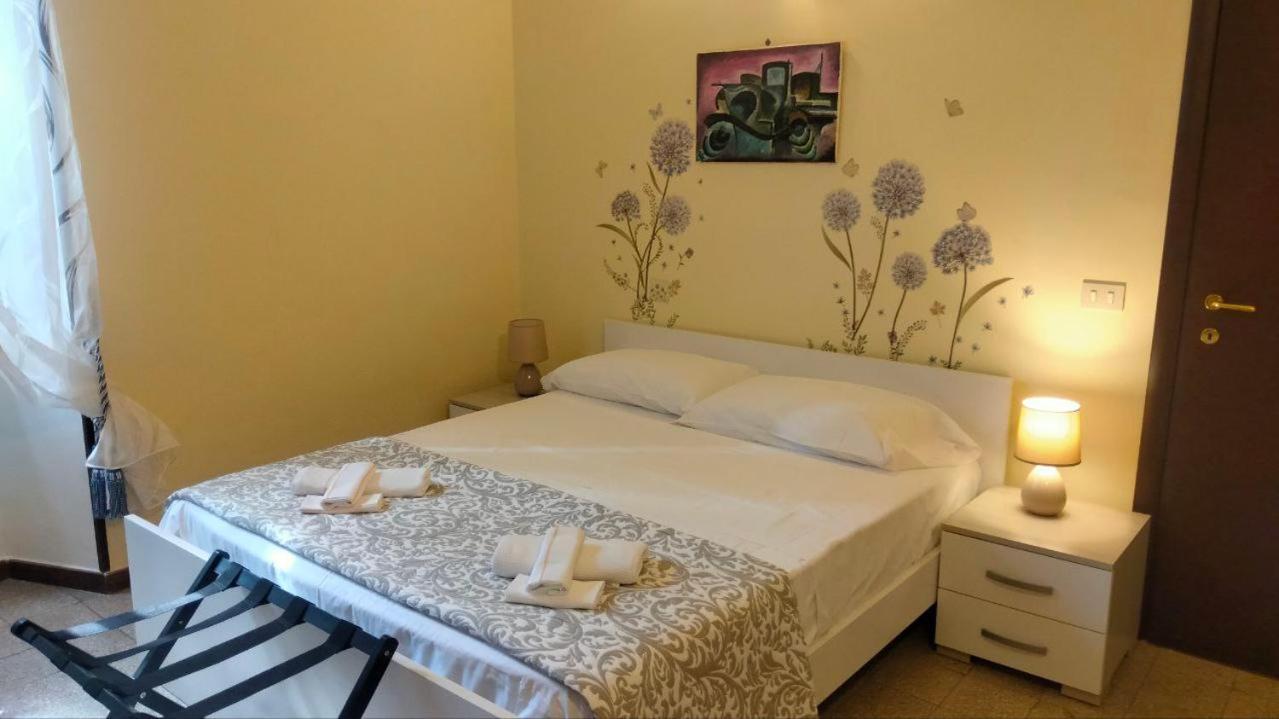 Villino Chelidonia Subiaco Bed and Breakfast Buitenkant foto